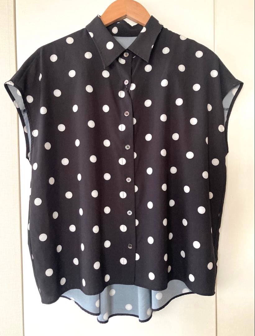 【新品未使用】Spick and Spanドットフレンチスリーブシャツ