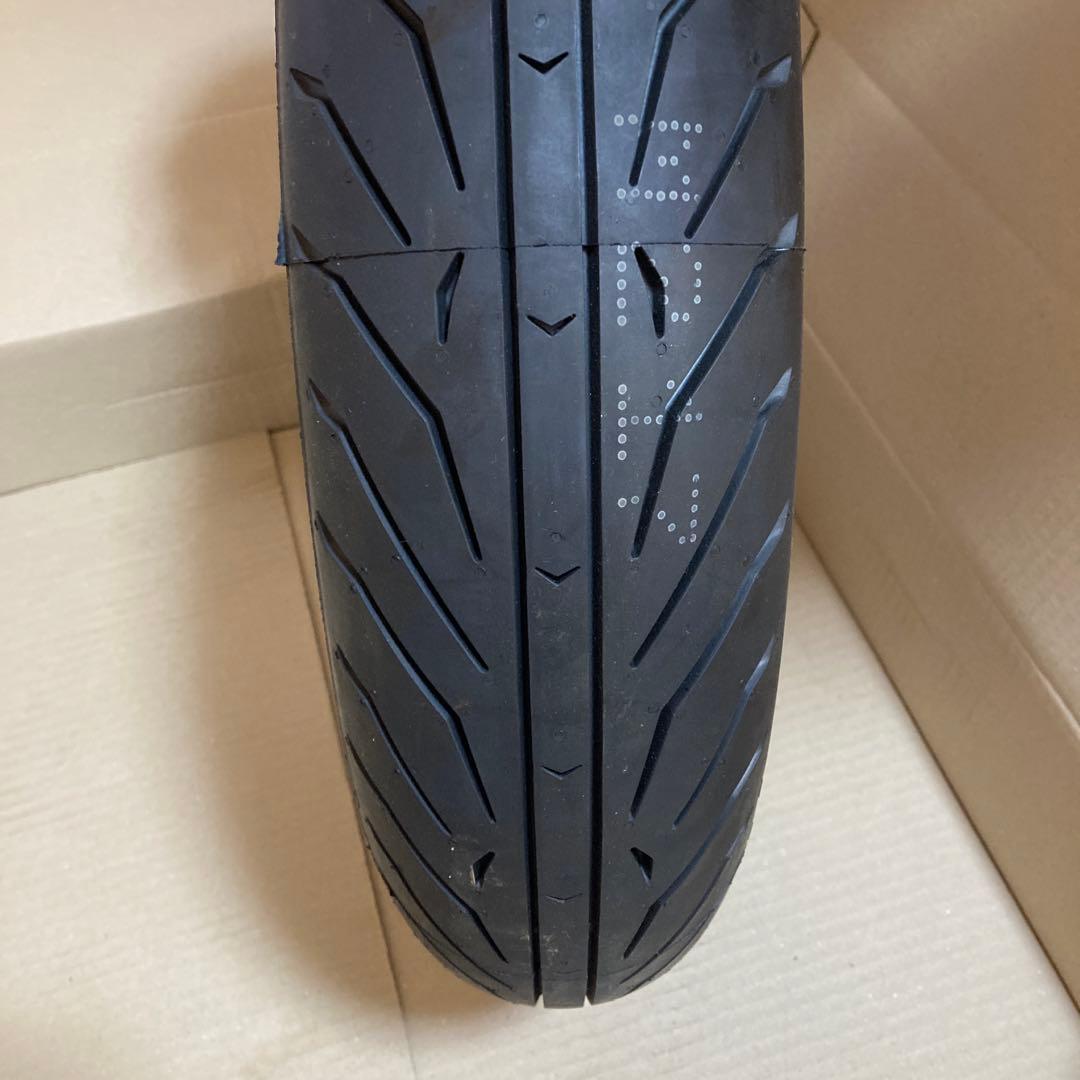 PIRELLI　ANGEL GTⅡ 120/70ZR17 24年製造