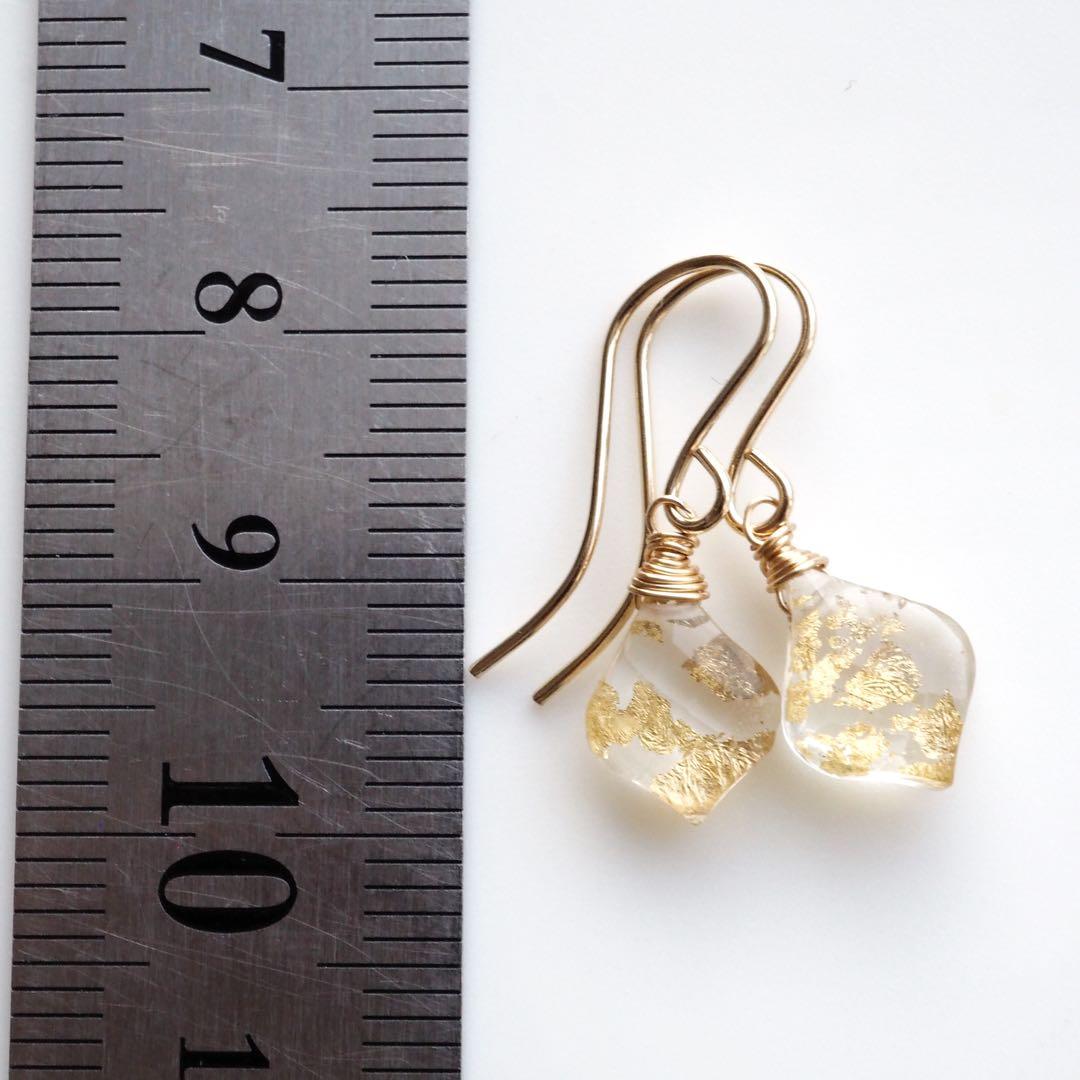 【Ruby】高品質ホワイトシェル(白蝶貝)ピカケピアス