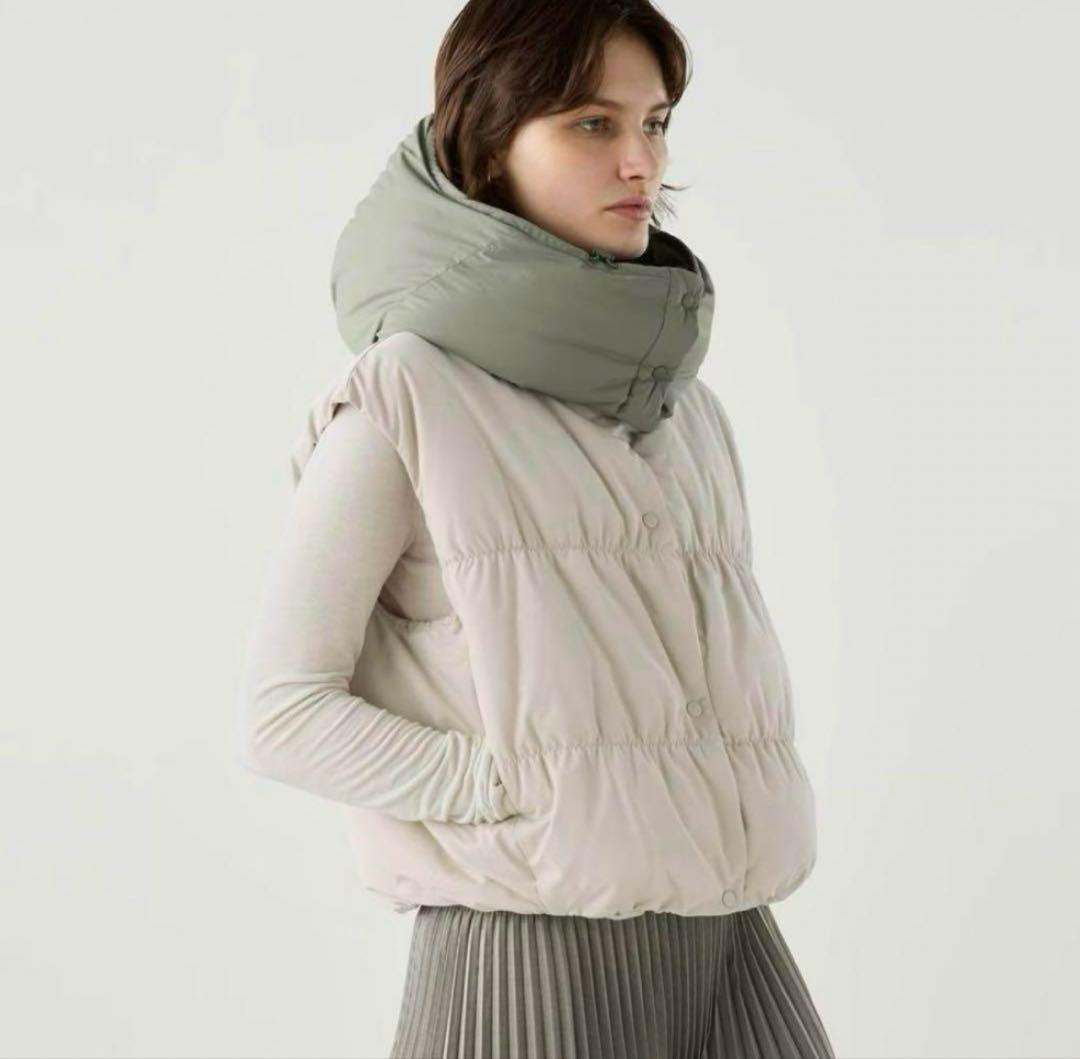 【あお】新品未使用 UNIQLO C ダウンクロップドベスト Sサイズ