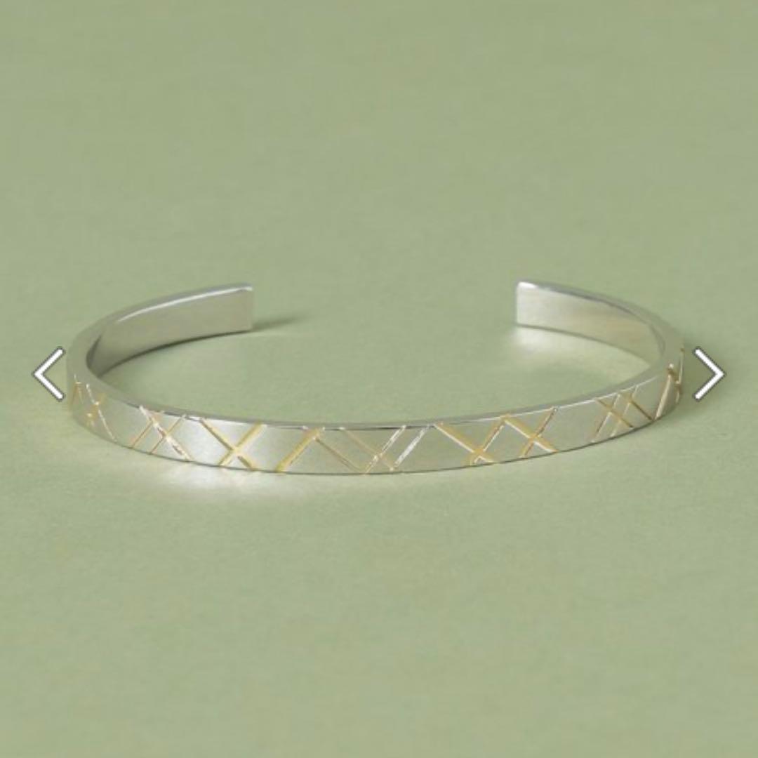 ✨新品未使用✨ブラックレーベル　バングル　CBチェック　シルバー　保存袋付き