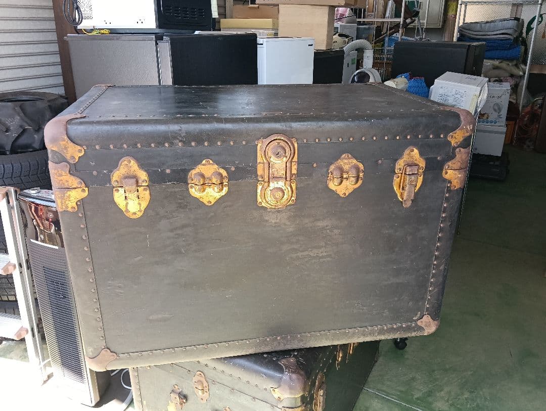 【訳あり】衣装ケース　インテリア　ビンテージトランク