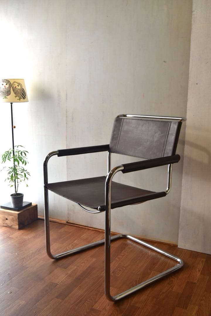 ダイニングチェア Mart Stam Cantilever Arm Chair