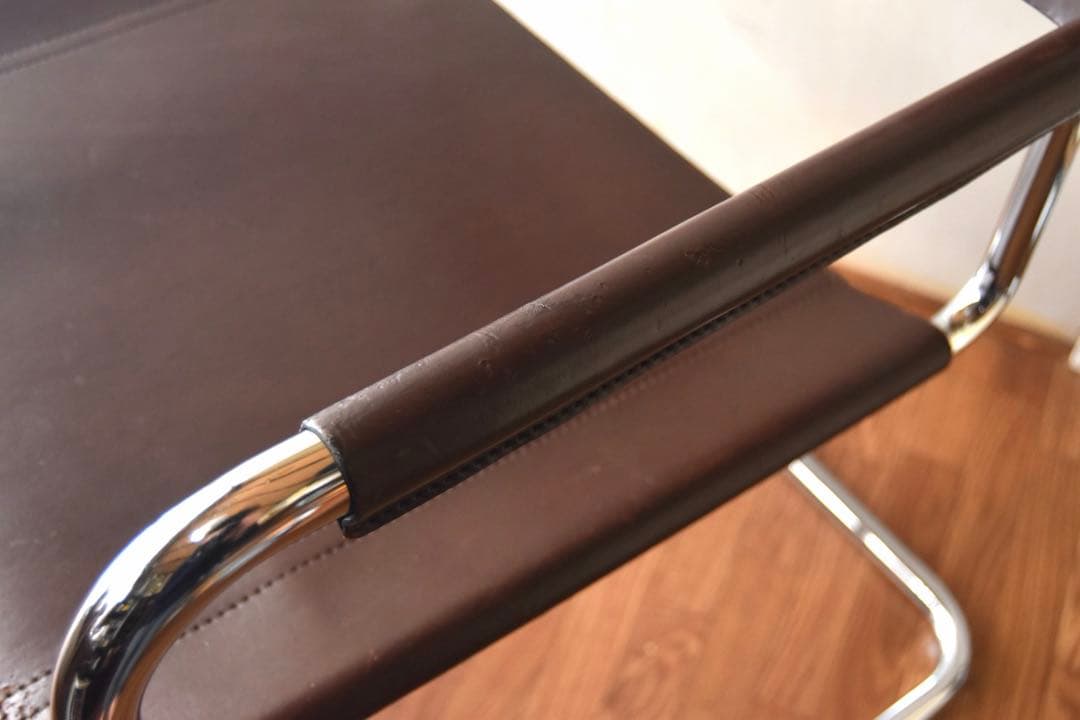 ダイニングチェア Mart Stam Cantilever Arm Chair