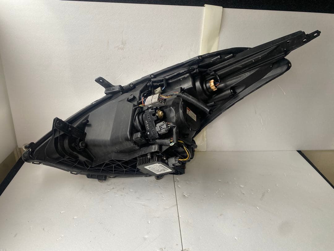 スイフト ZC72S ZC32S 純正HIDヘッ ドライト左右 美品