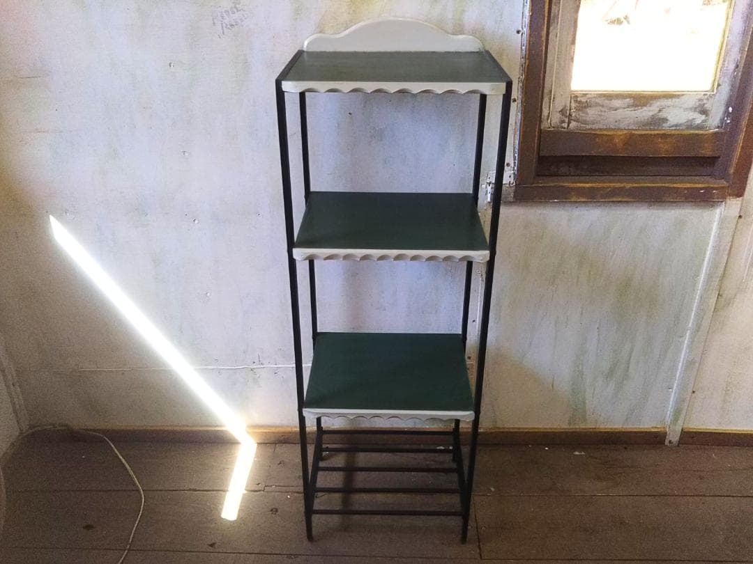 シェルフ　ラック 棚 アイアン枠　収納棚 飾り棚　多肉棚