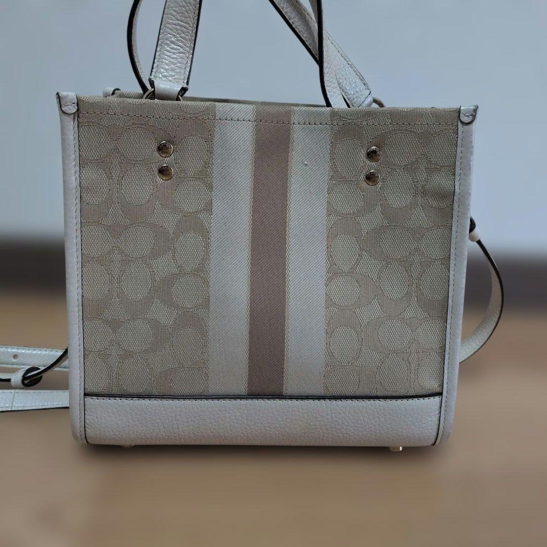 COACH ショルダーバッグ ベージュ/ホワイト