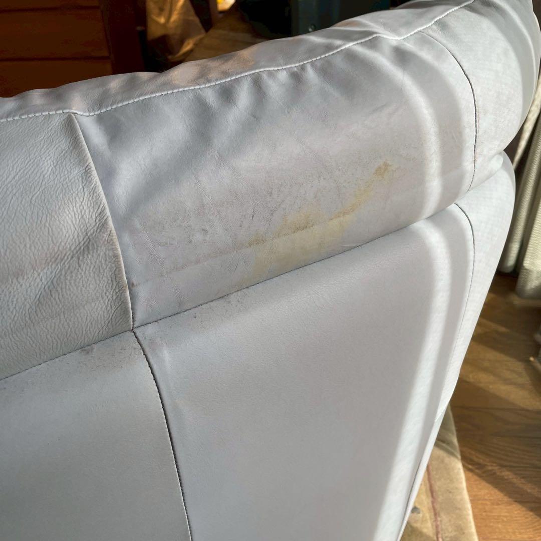 ライトブルー レザー 2人掛けソファ