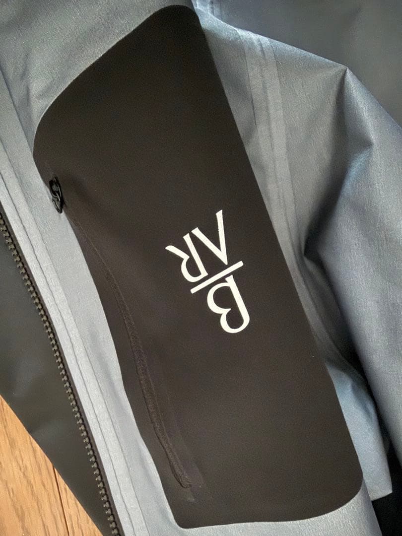 ジャケット・アウター ARC'TERYX Beta AR Jacket M - Stormhood