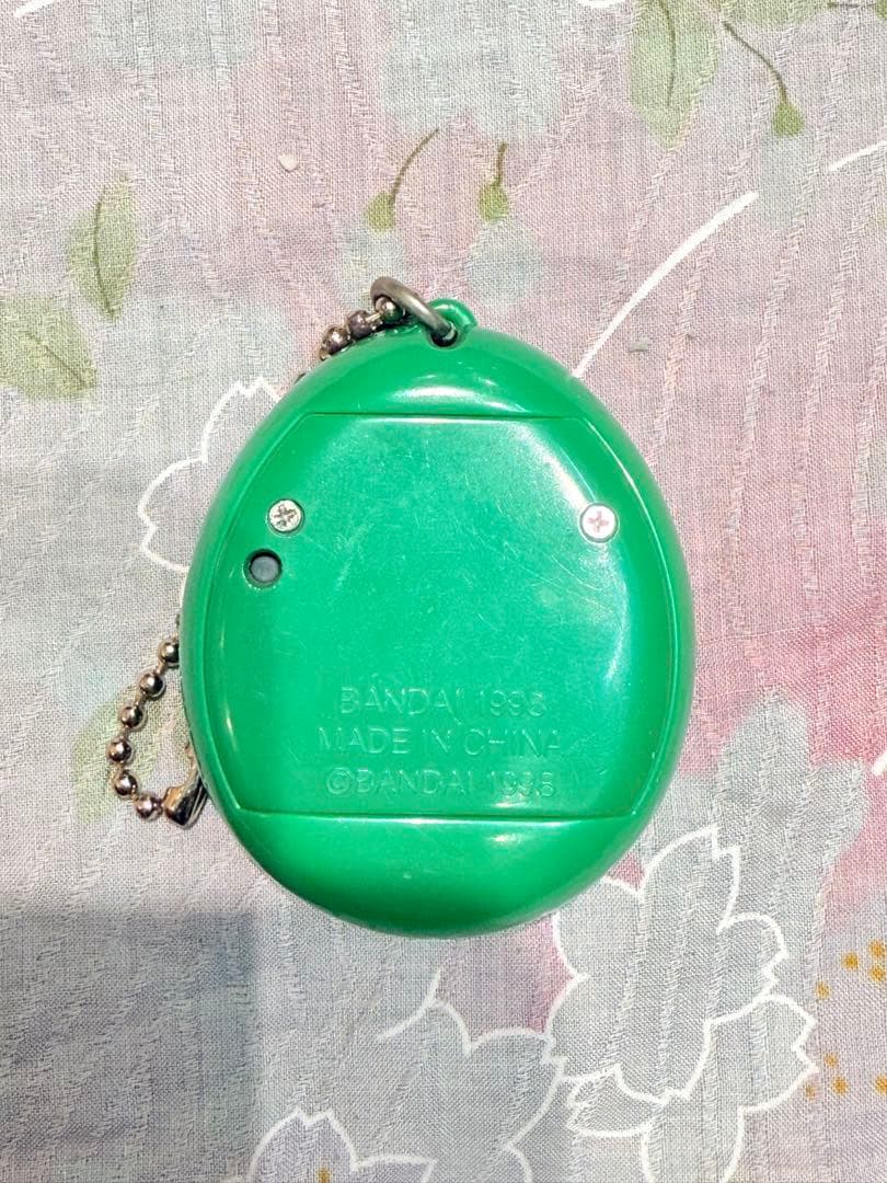 【動作確認済】サンタクロっちのたまごっち 緑