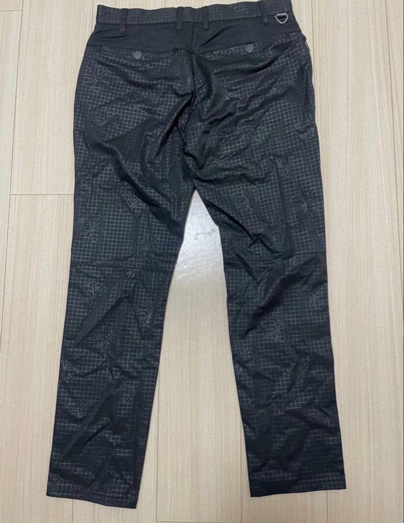【美品】SY32 ゴルフパンツ エンボス加工 防風 秋冬M 黒