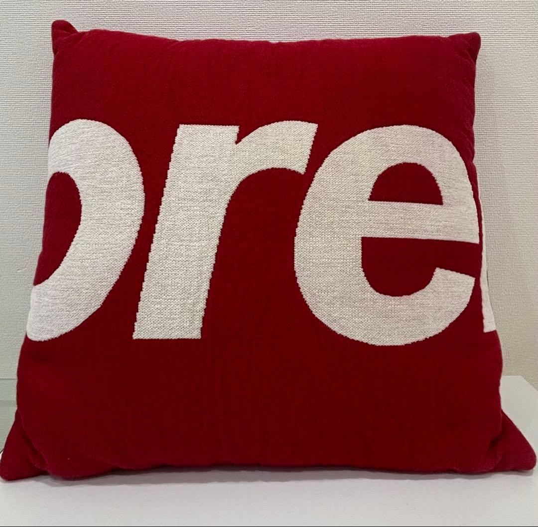 Supreme Jules Pansu Pillows Red クッション