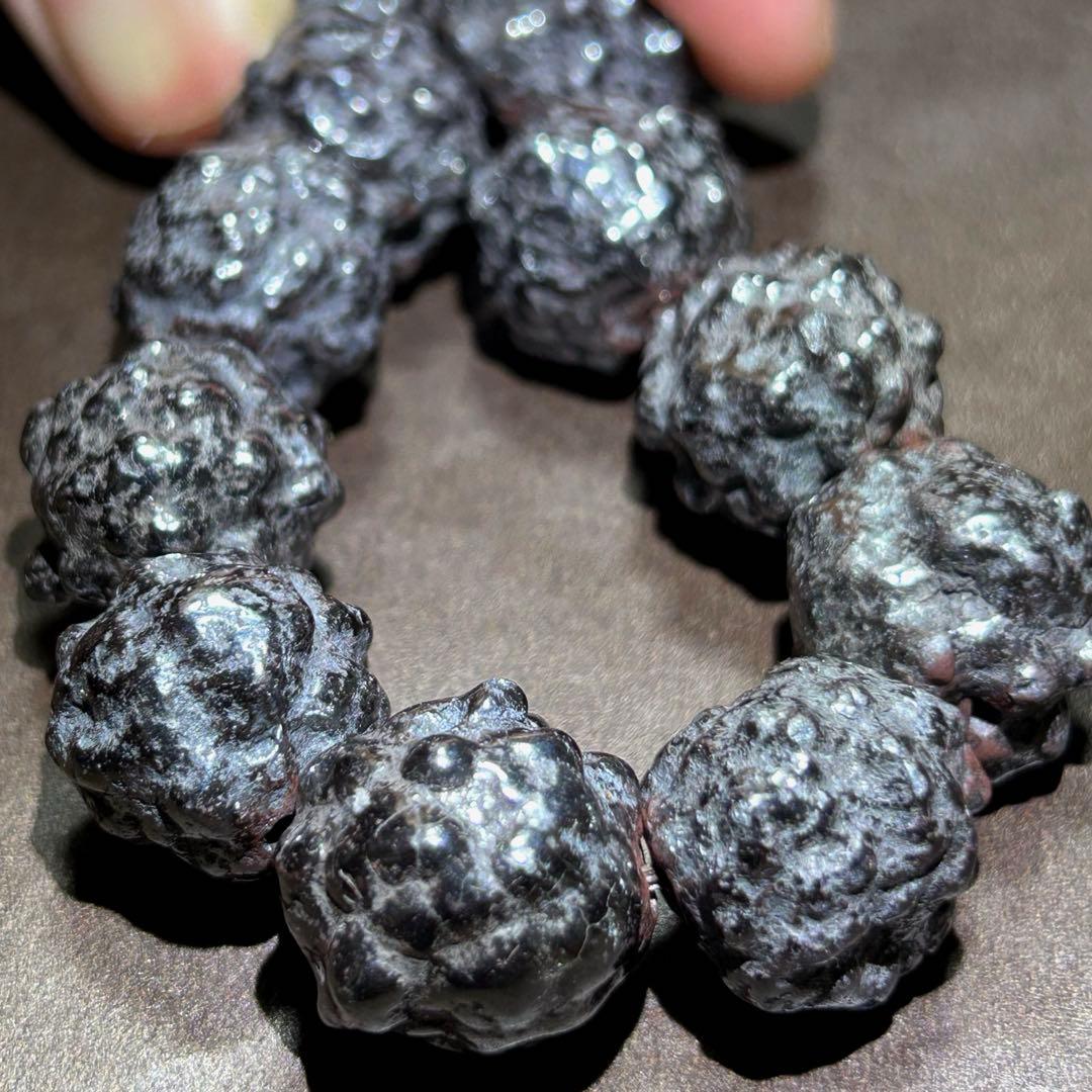 ☆最高級品！メテオライト　隕石　ブレス　原石　帝王宝珠！宇宙聖石