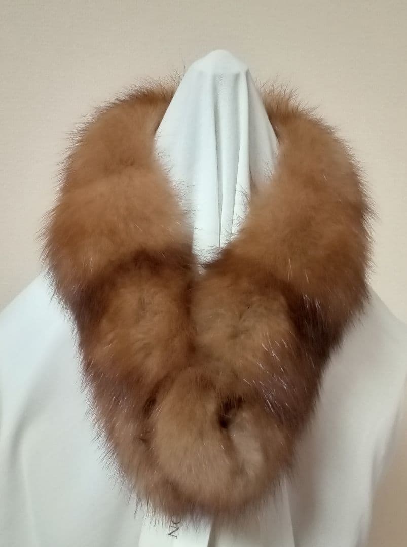 新品防寒　ロシアンセーブル　毛皮マフラー　世界一と評されるロシアセーブル日本縫製