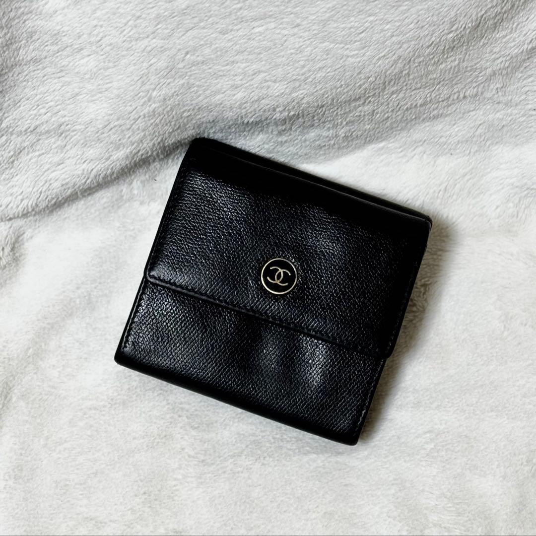 シャネル　CHANEL 三つ折り財布　ココマーク　ブラック　ゴールド金具