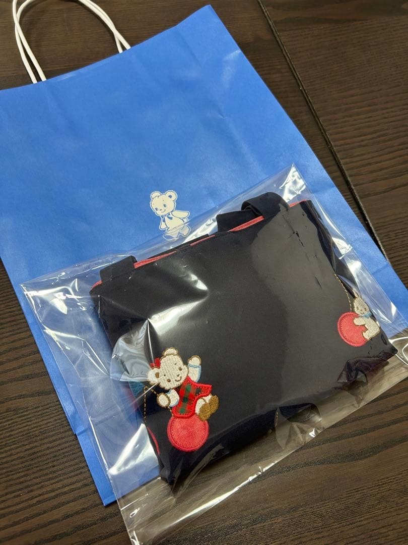 【新品】familiar ファミリア レッスンバッグ ショップ袋付き