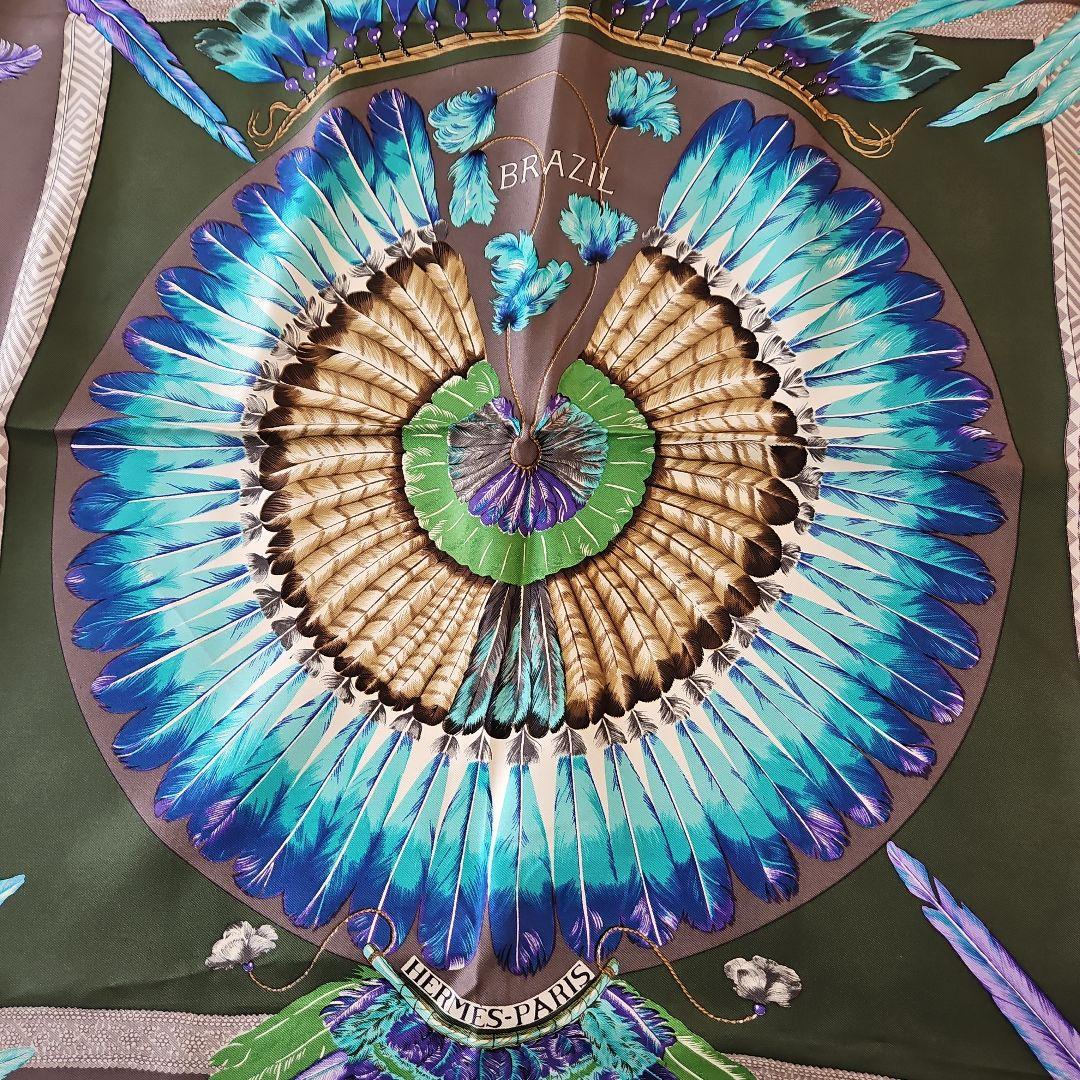 HERMES ブラジル羽根デザイン スカーフ