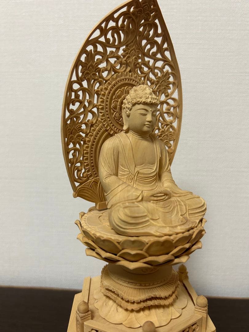 釈迦如来　木製仏像　柘植　訳あり品
