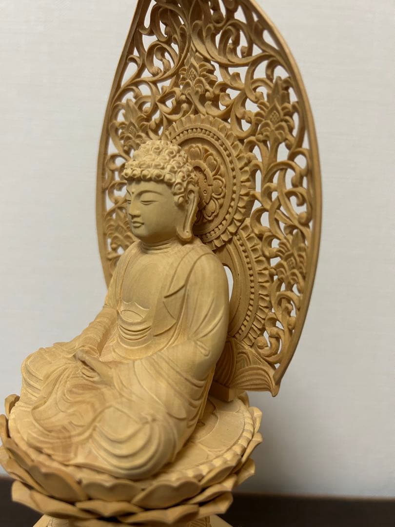 釈迦如来　木製仏像　柘植　訳あり品