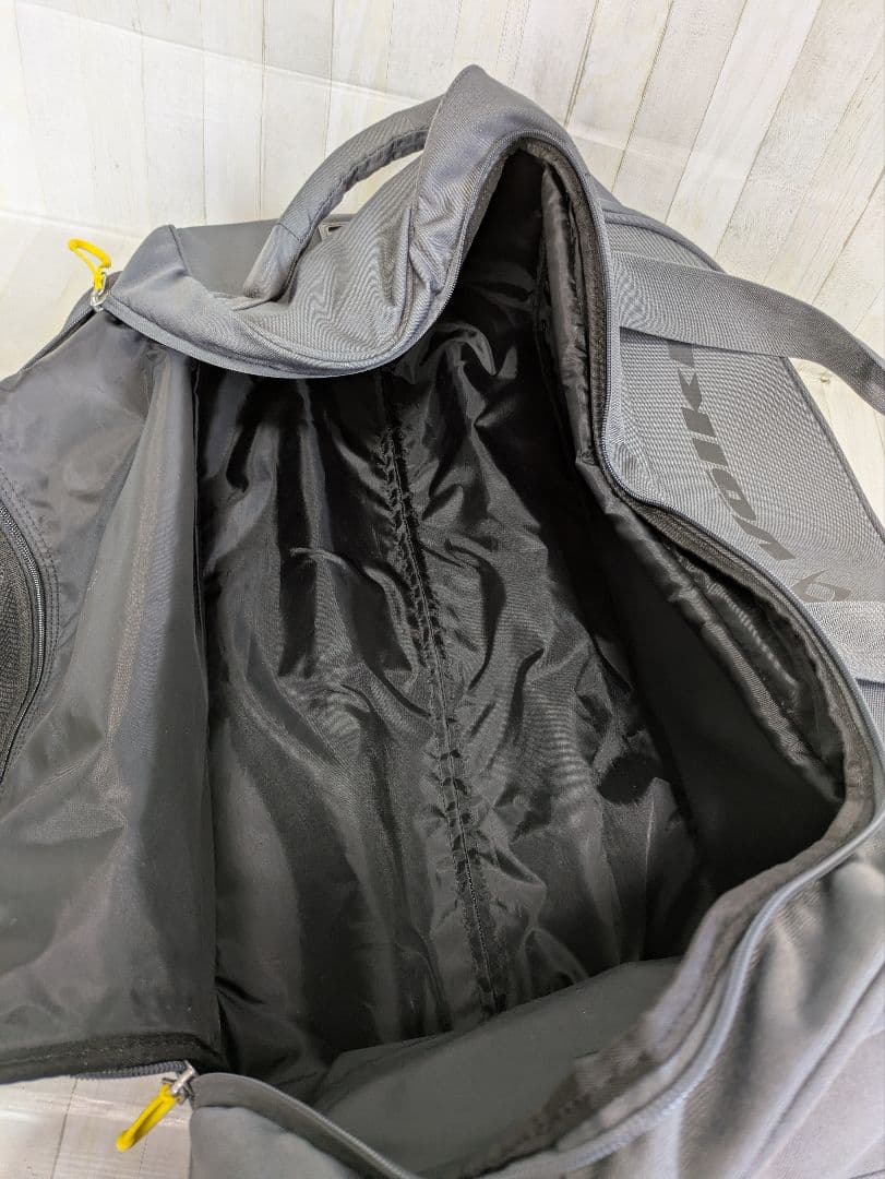 フォルクルVÖLKLの トラベルウィールスポーツバッグ グレー ボストンバッグ