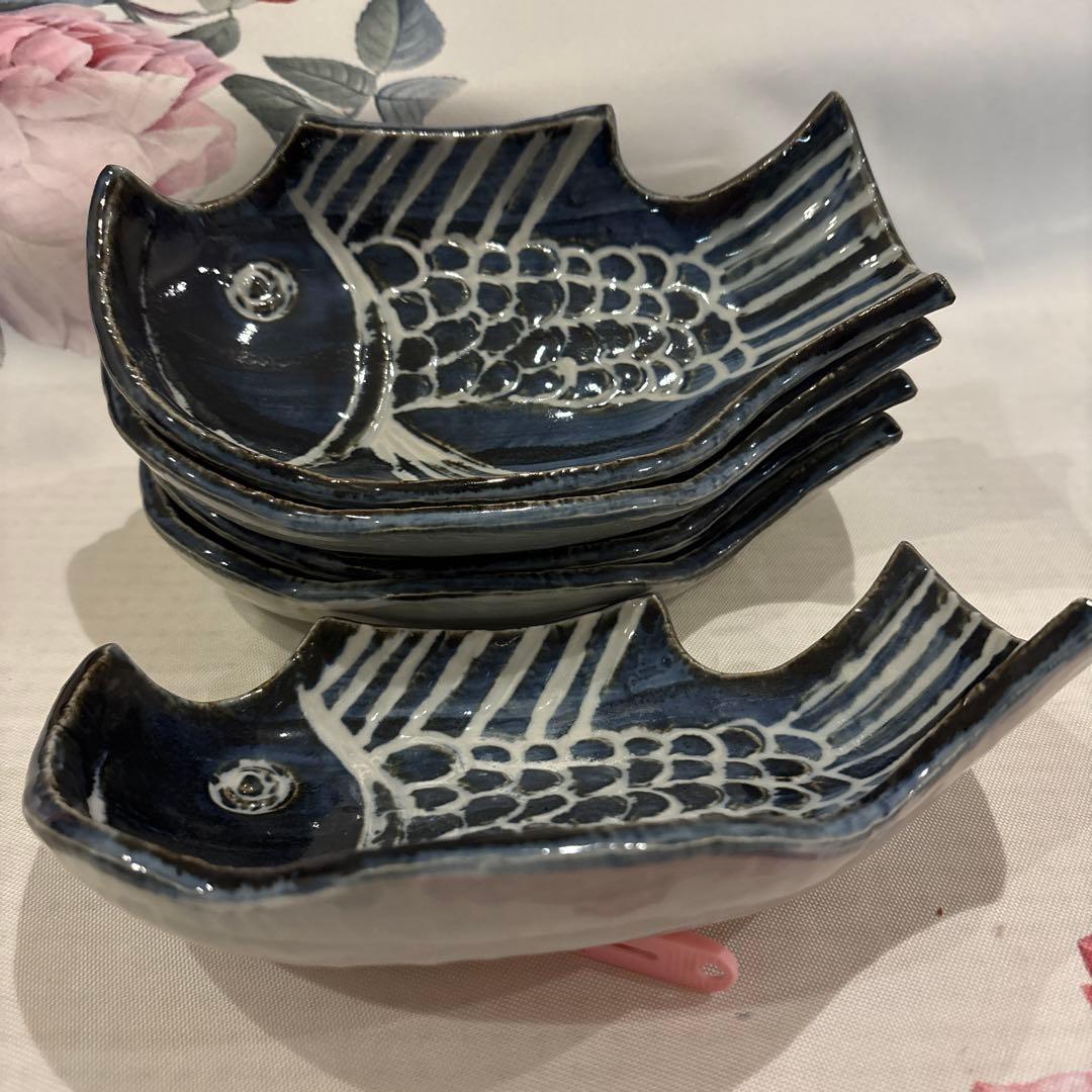 魚型の皿 大中小16点セット