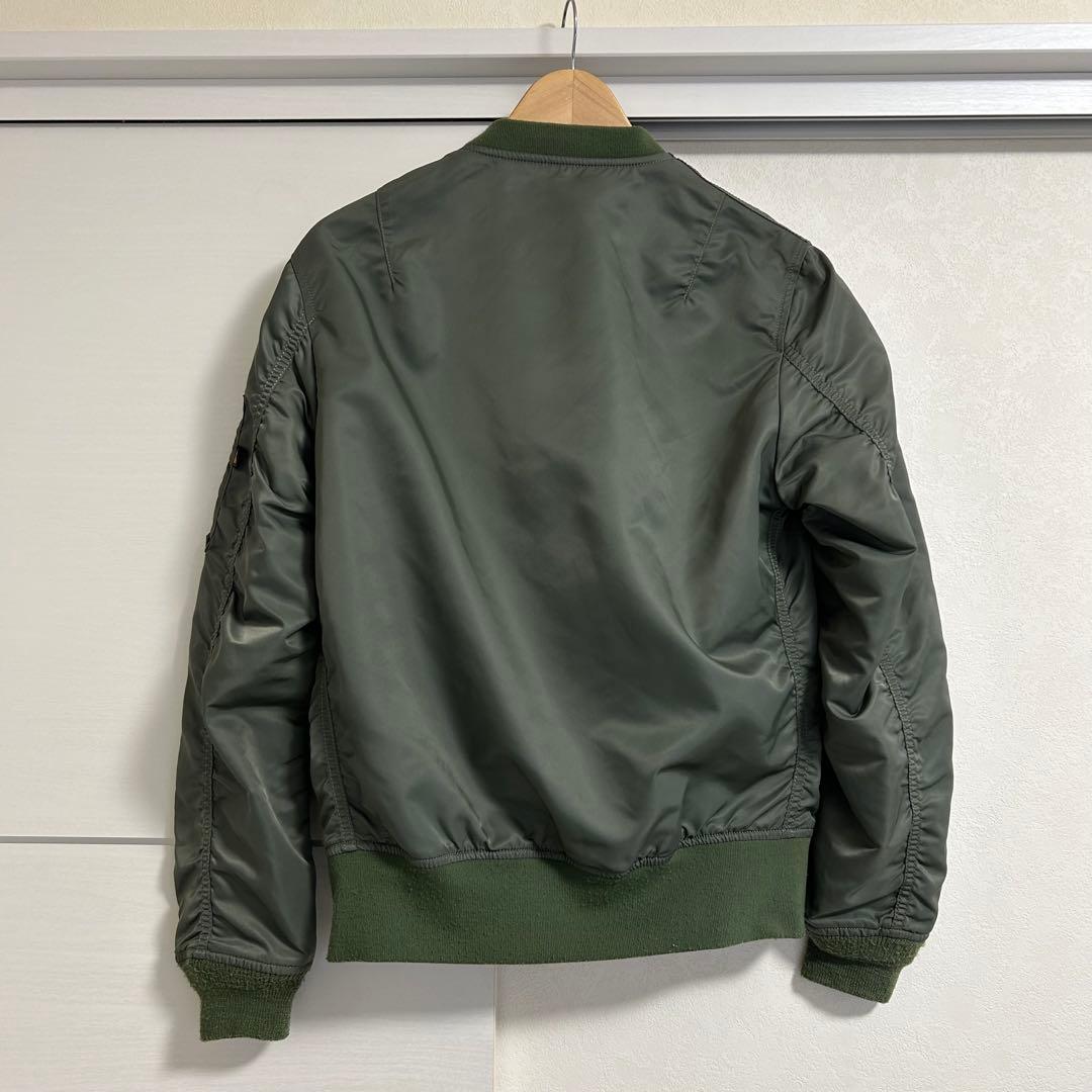 ALPHAINDUSTRIES × URBANRESEARCHiD MA-1