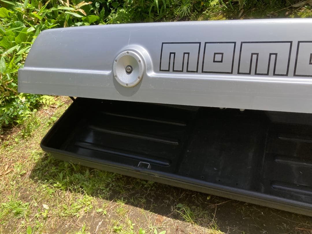 引取限定　momo SportBag シルバー　モモ　ルーフ　キャリア　ボックス