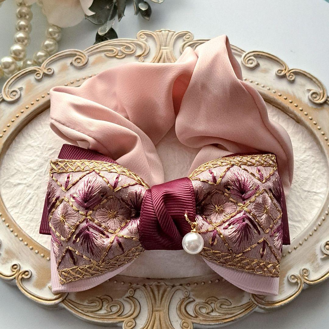 まり様お取引中⭐3047⭐❣️大人可愛い華やかアクセ❣️オリジナル✴インド刺繍