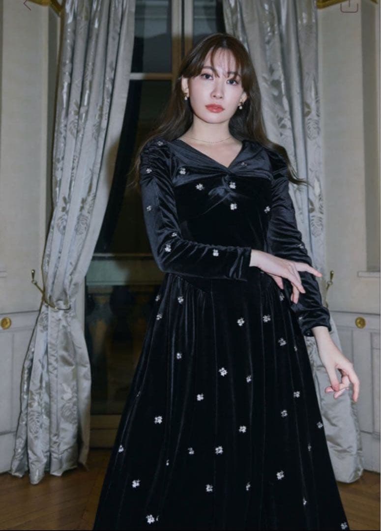 Belmont Floral Velour Dress - 黒 M