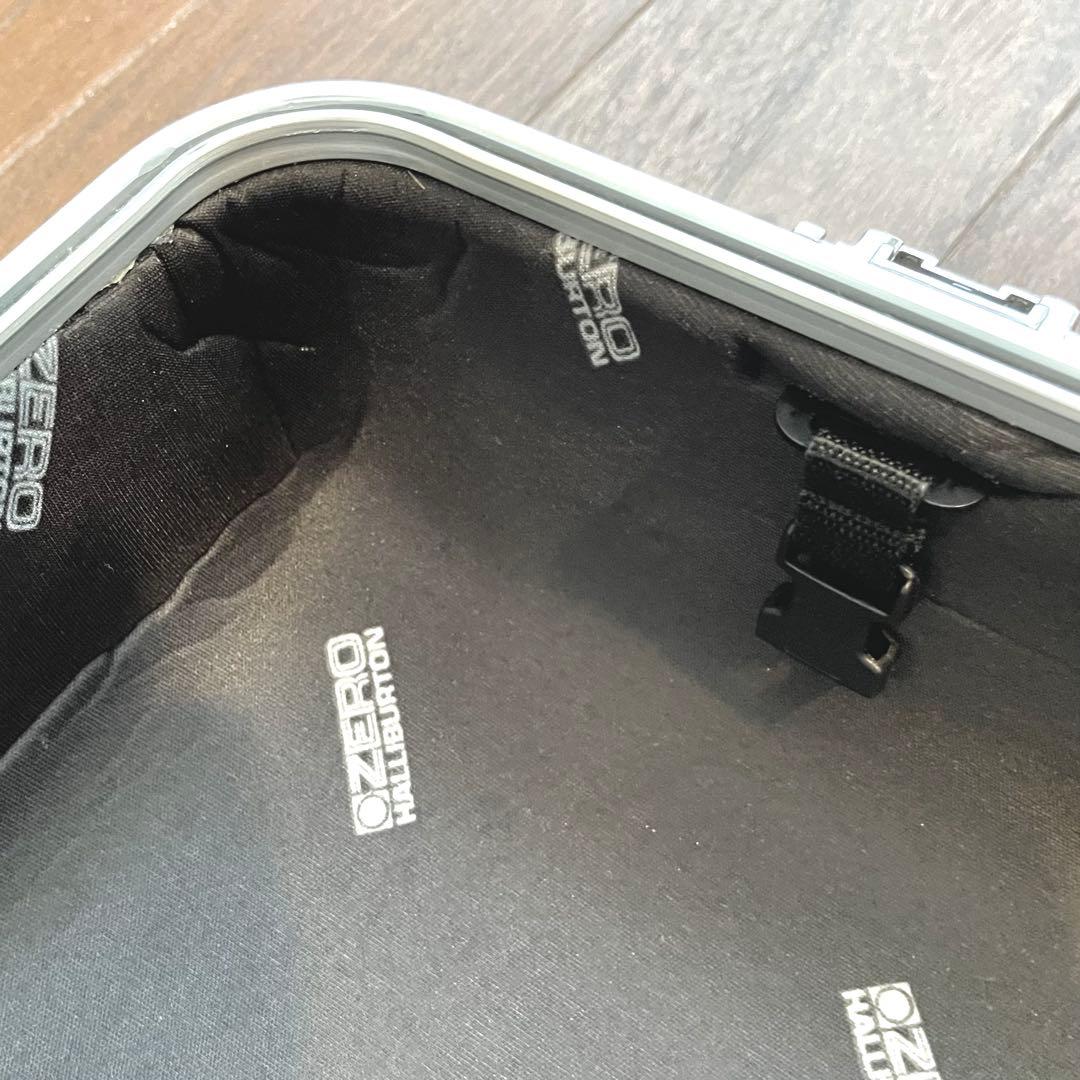 ゼロハリバートン アルミキャリーケース/アメリカNY購入ミドル2輪スライドレバー