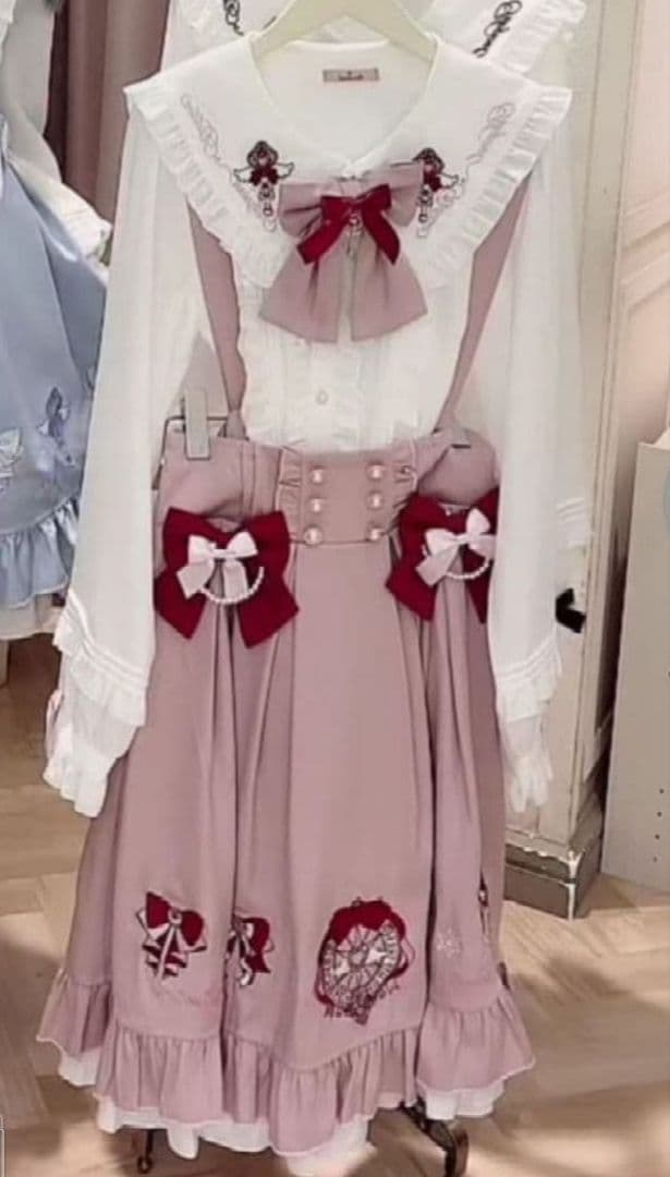 アマベル、Magical Ribbonフリルスカート