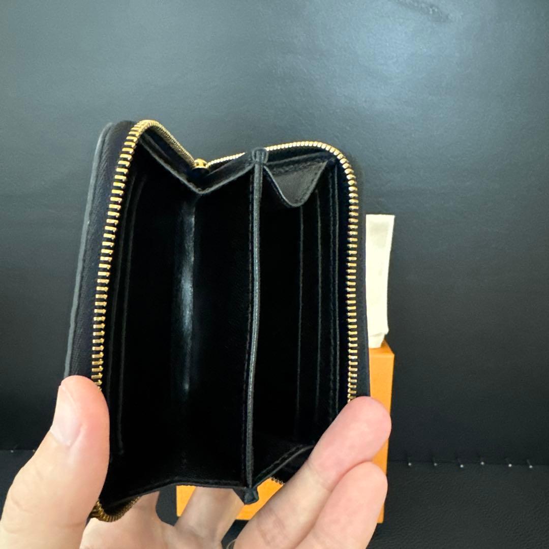 ‼️‼️‼️最終値下げ‼️‼️‼️ルイヴィトン　ジッピーパース　クロコダイル　ブラック