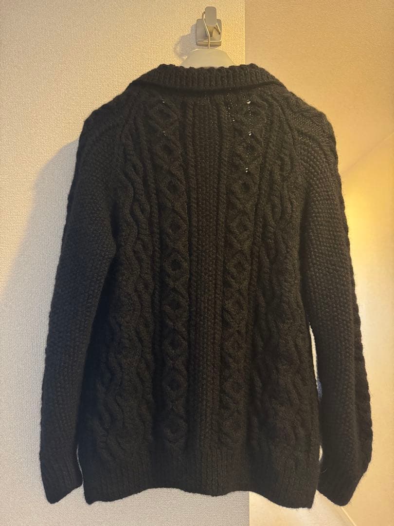 m*c様 インバーアランINVERALLAN 3Aケーブルニットカーディガン着用