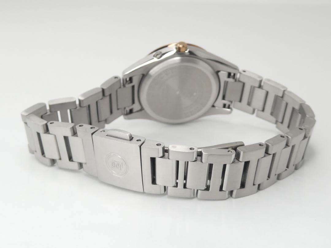 箱なし✴美品稼働品 エクシード 電波ソーラー チタン ダイレクトフライト 17㎝