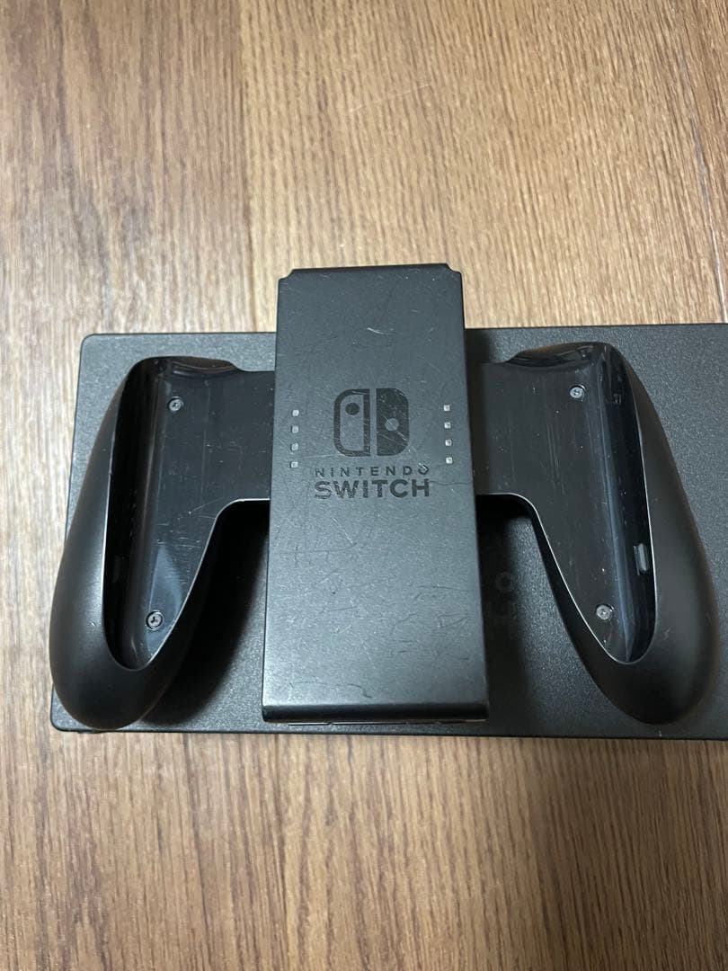 Nintendo Switch 本体 青/赤 Joy-Con 付属品あり