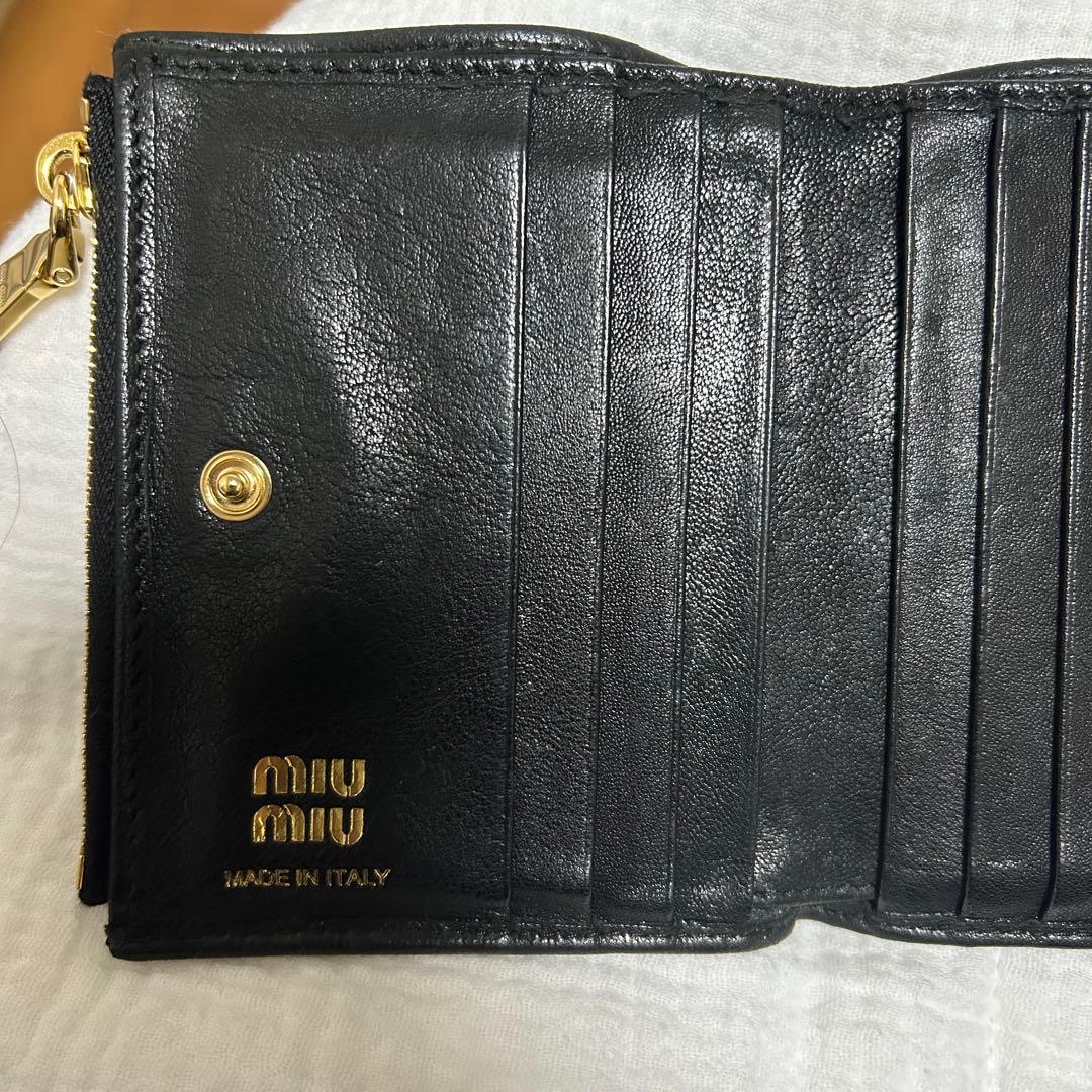miumiu ナッパレザー　2つ折り　財布