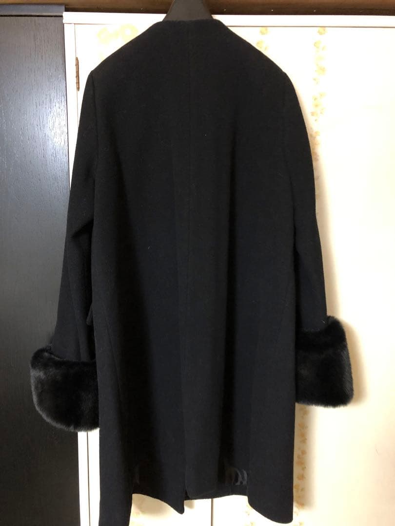 ナチュラルビューティーベーシック　ファー付きコート　お値下げ交渉可能！