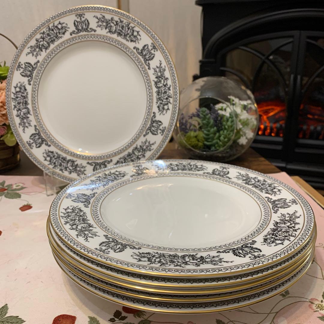 希少　ウェッジウッド　ブラック　コロンビア　22.5cmディナープレート パスタ