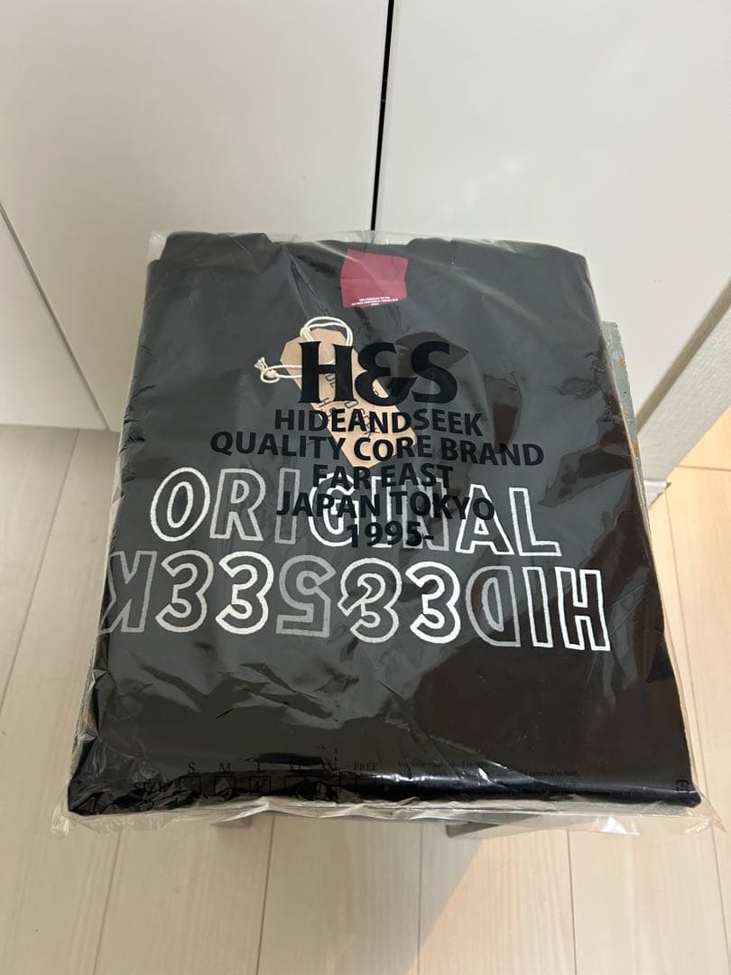 Lサイズ　Hide and Seek×Toru Nishiura