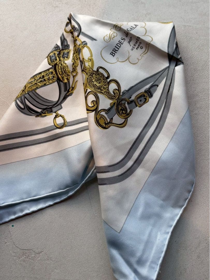 【極美品】HERMESカレBRIDESde GALA シルクスカーフ 水色