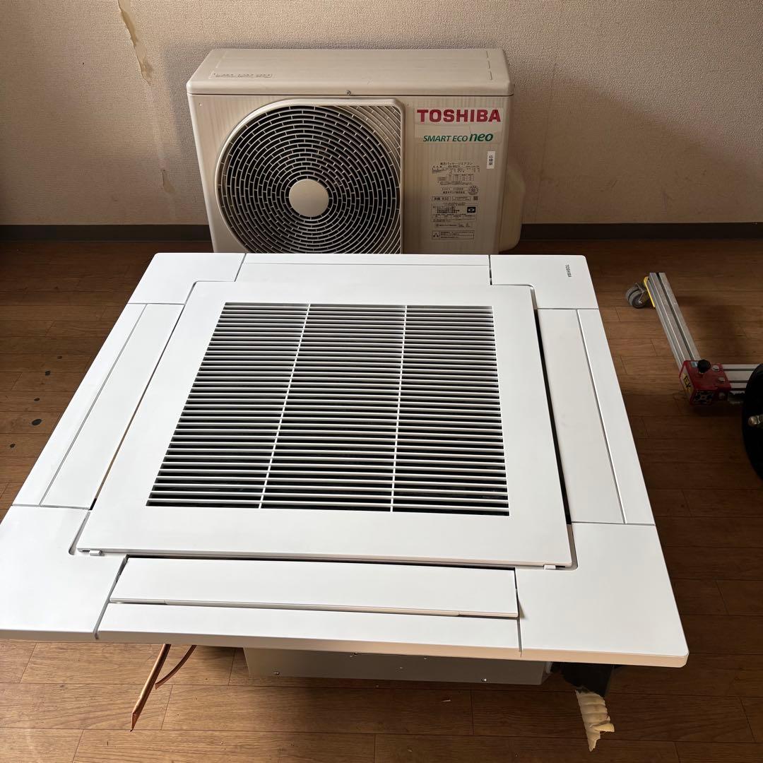 2023年製　東芝　業務用エアコン　天カセエアコン　2.5馬力　三相200V