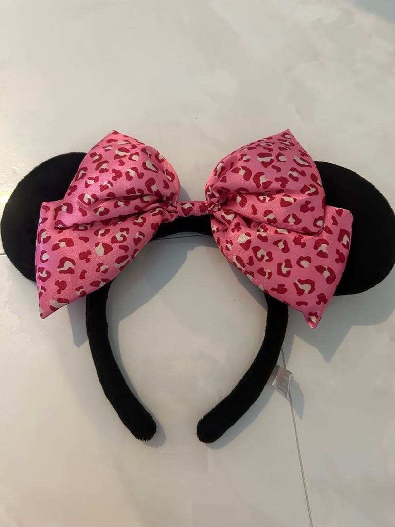 ミニー耳付きヒョウ柄カチューシャ