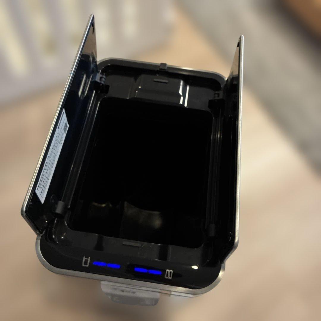 EKOゴミ箱 自動開閉 デラックスファントム シルバー　EK9287MT-30L