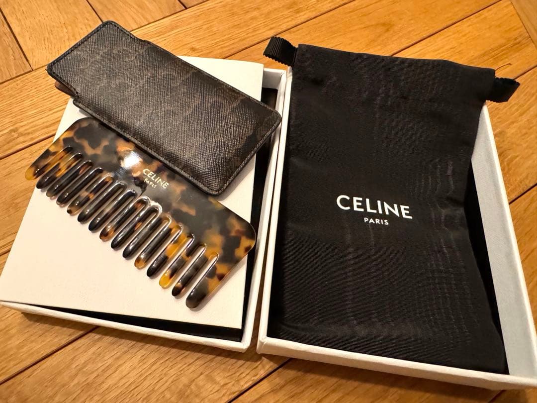 【CELINE】スモール ヘアコーム / トリオンフ