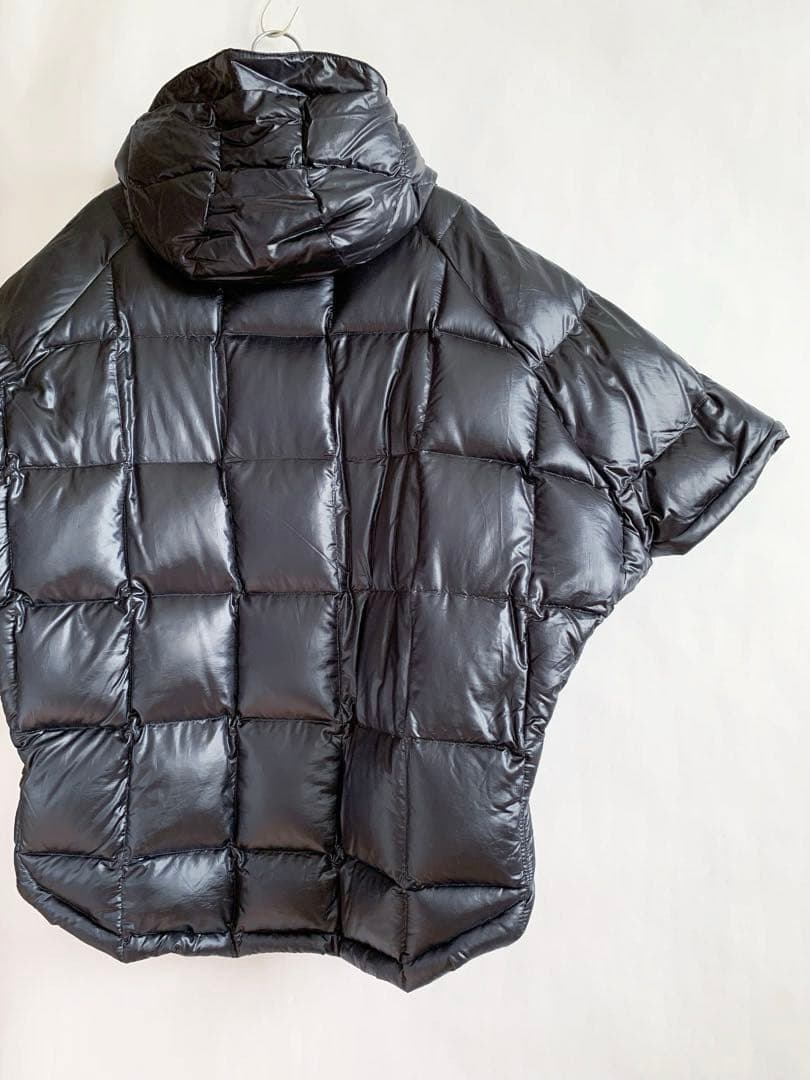 【にちにち】ZARA ダウン フードポンチョ クロ