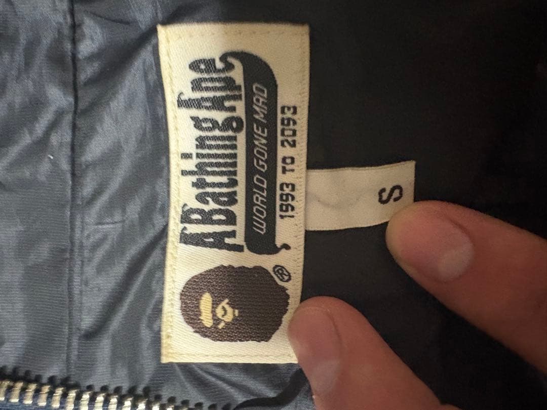 A BATHING APEナイロンマウンテンパーカースノボジャケット型 Bape