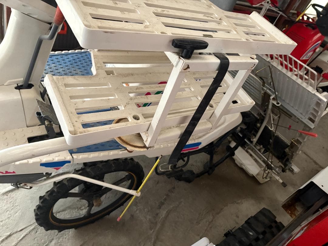 【岡山引き取り限定】イセキ 乗用田植え機 4条植え