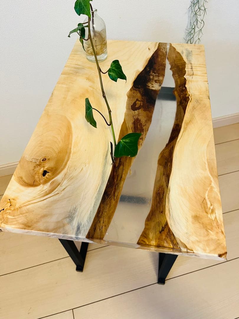 サイドテーブル　レジンテーブル　ソファテーブル　リバーテーブル　栃