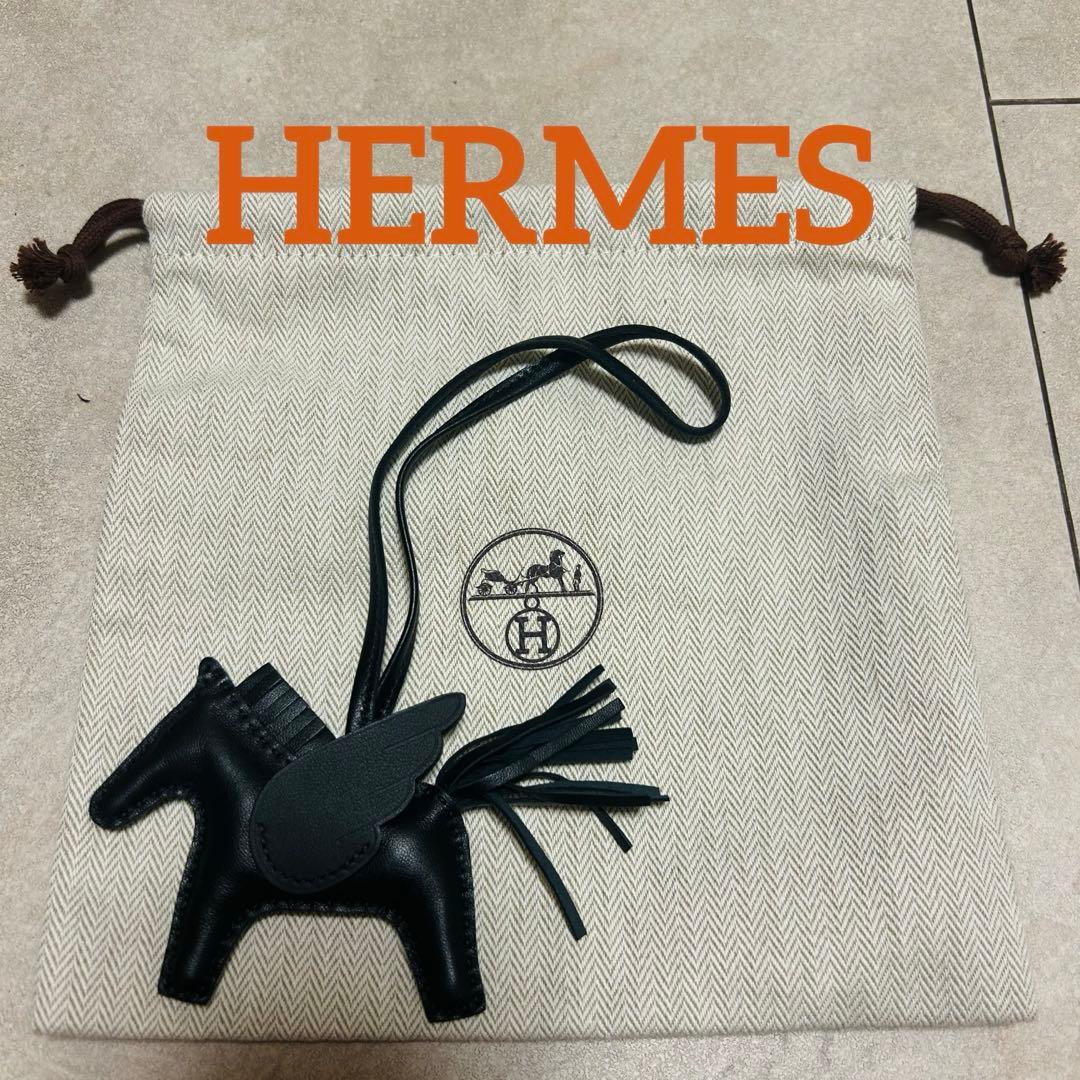 HERMES エルメス ロデオペガサスチャーム PM ソーブラック　ノワール