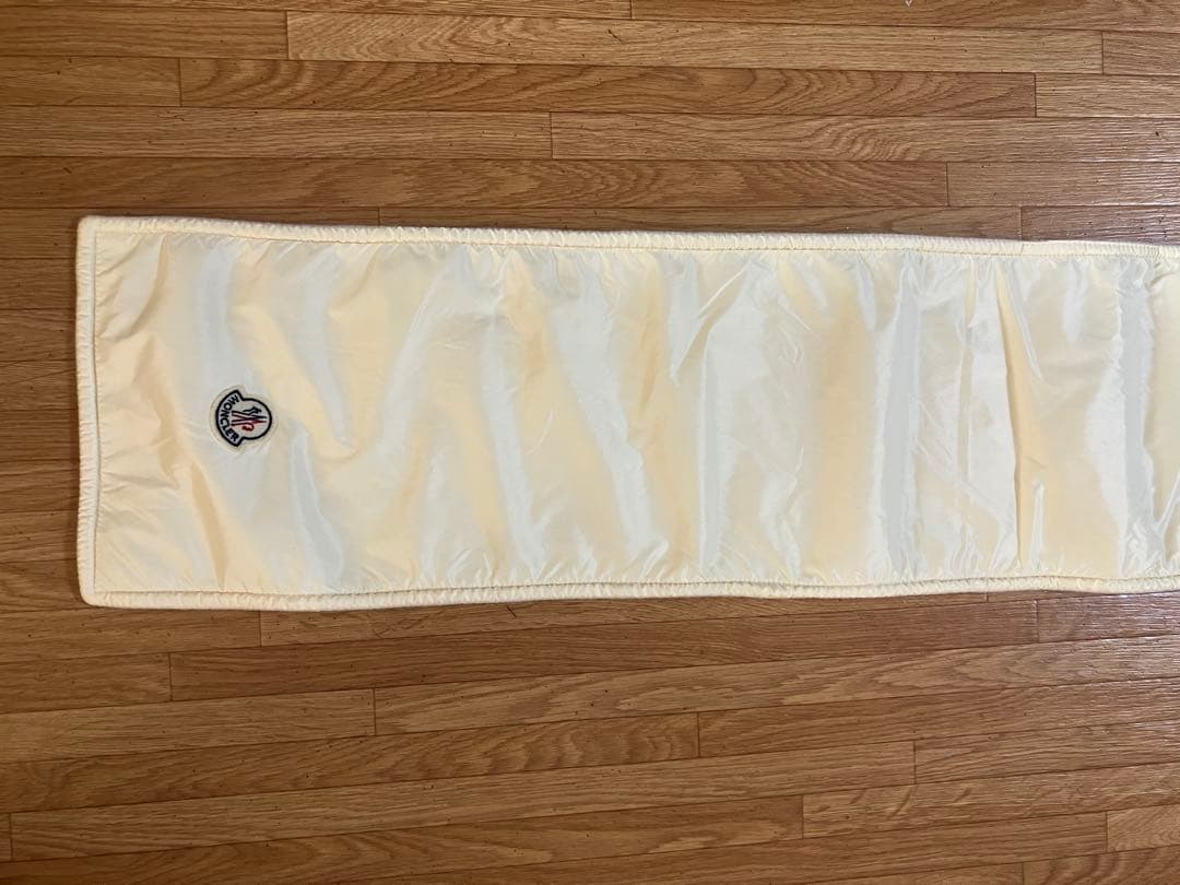 rock.and.roll.もん モンクレール　フリースマフラー